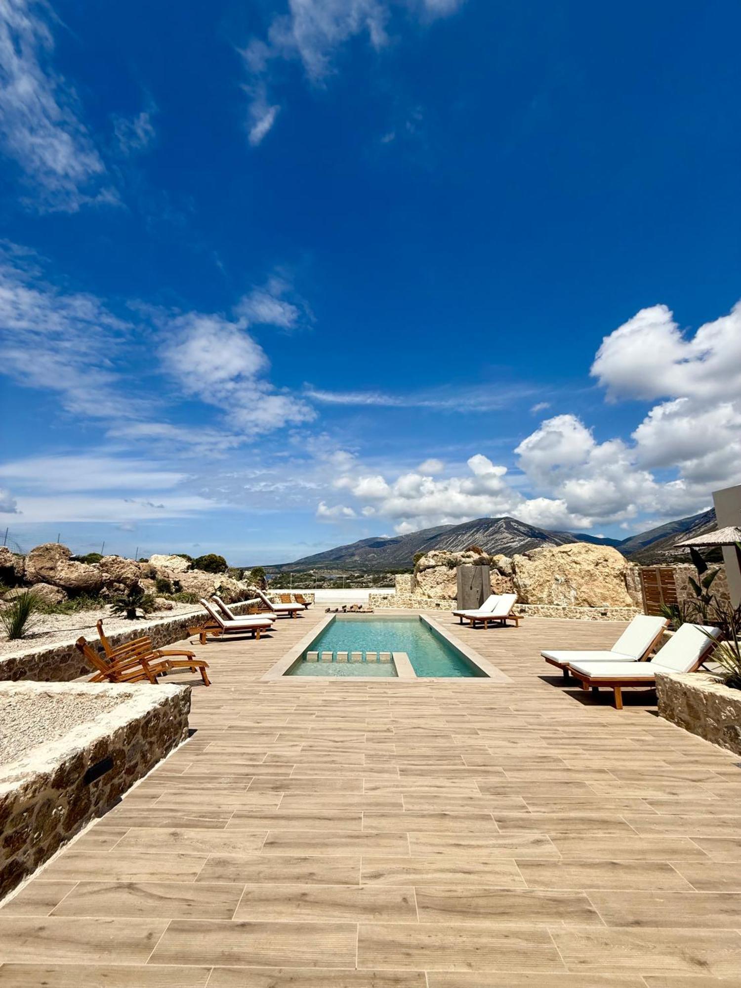 Cove Elafonisi Apartments Agios Pandeleimon  ภายนอก รูปภาพ