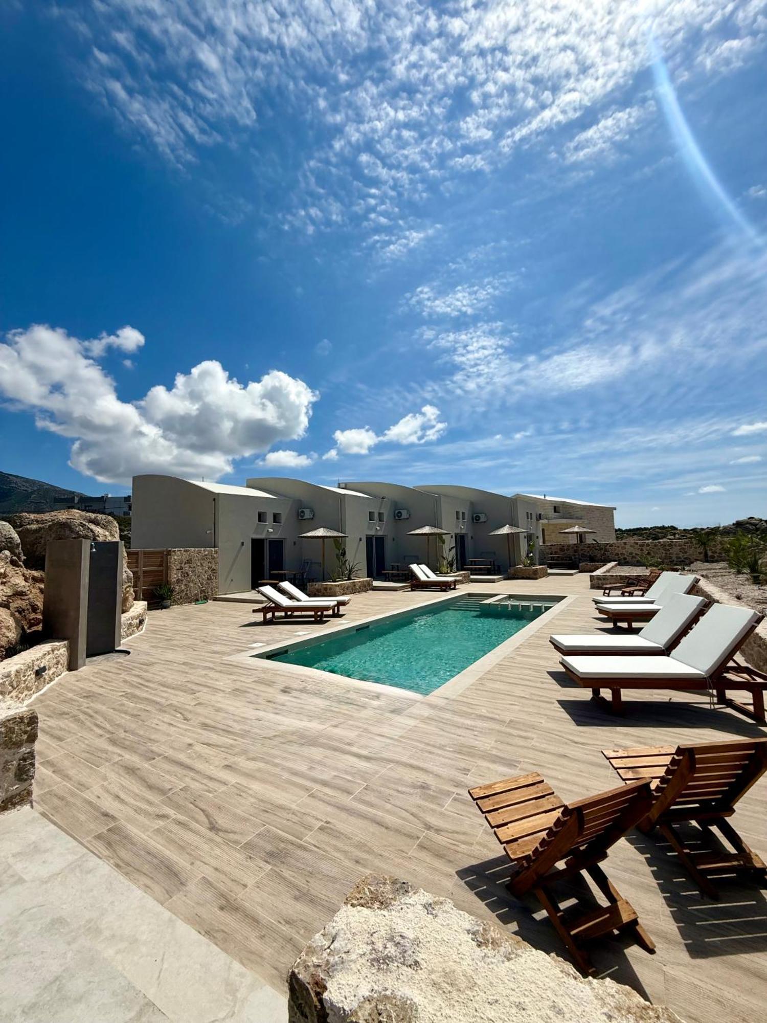 Cove Elafonisi Apartments Agios Pandeleimon  ภายนอก รูปภาพ